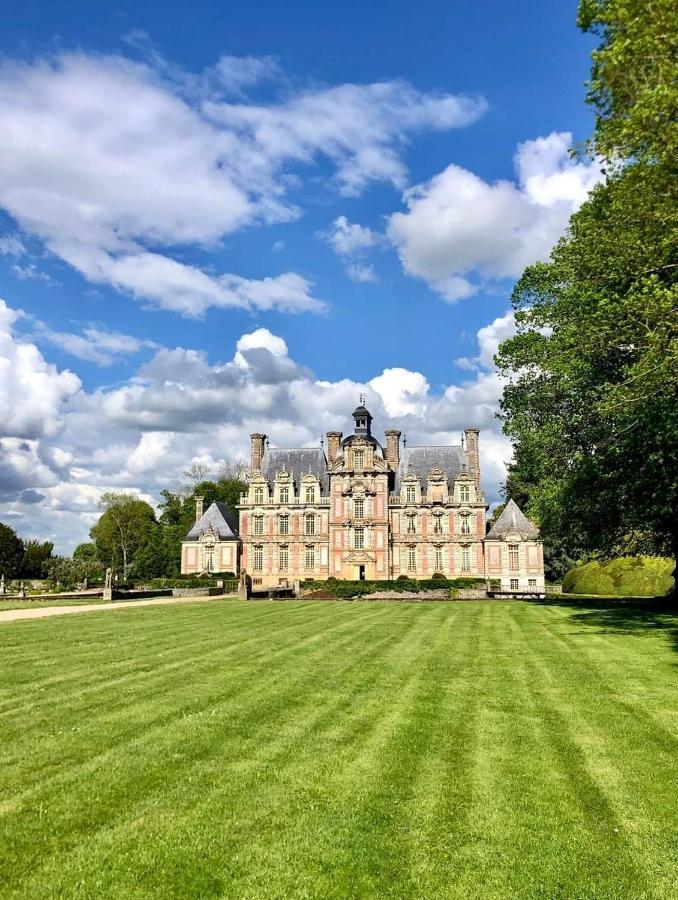 Вілла La Champetre Beaumesnil  Екстер'єр фото